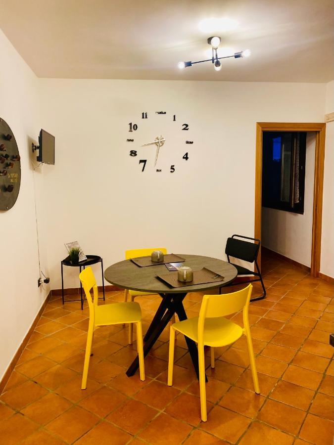 La Pipperia Apartments อาเชอา ภายนอก รูปภาพ
